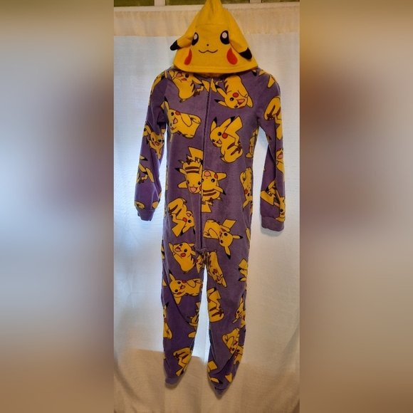 Pokemon Pikachu Purple and Yellow Footies - Picture 1 of 9